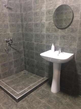 Гостевой дом nina Батуми-4